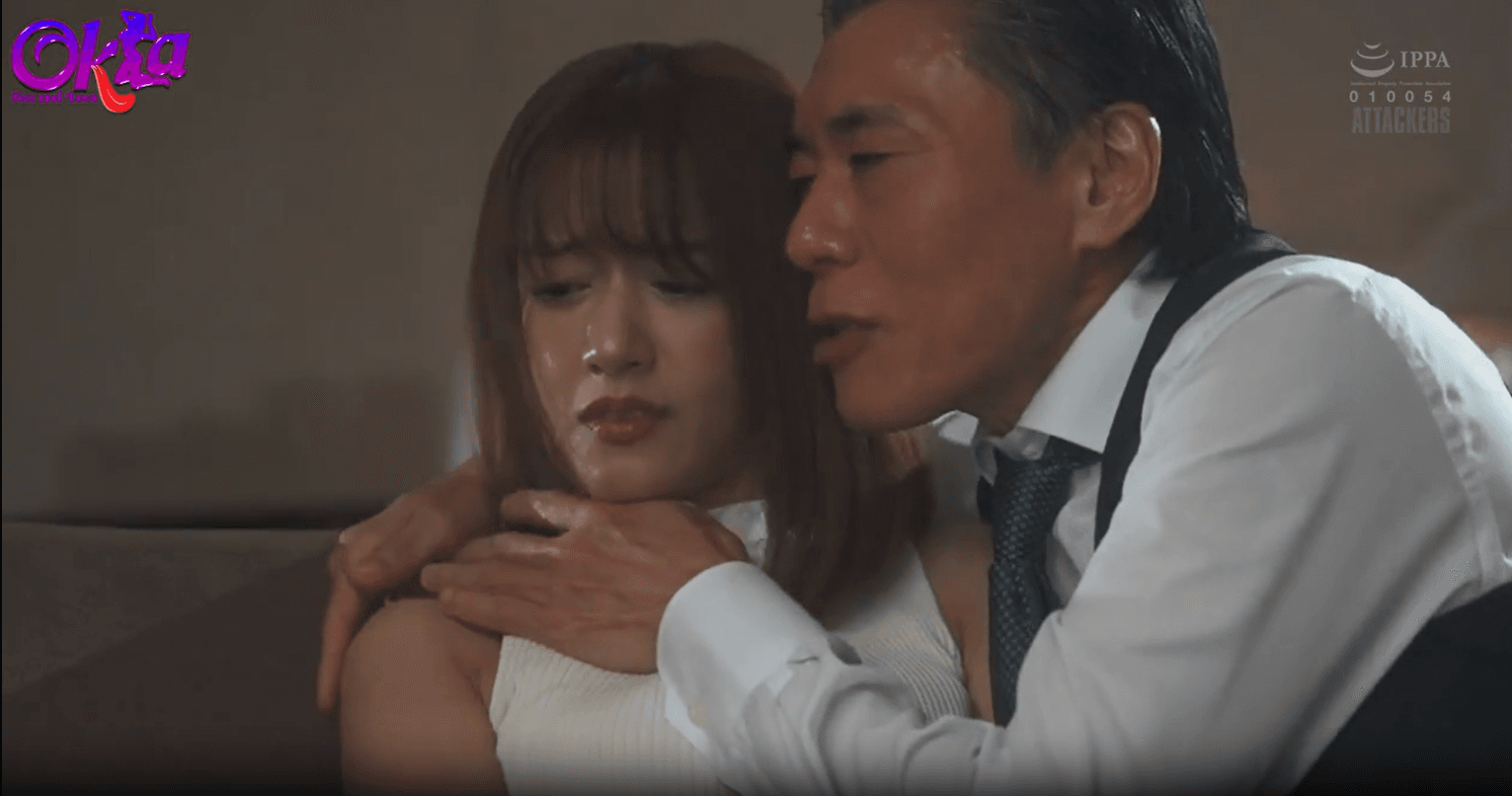 Sếp địt vợ anh nhân viên khi chơi một trò chơi mà anh ta không thể từ chối - Airi Kijima